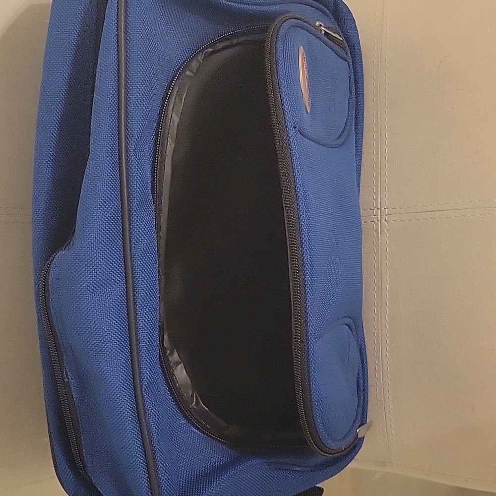 American Tourister bag - Picture 4 of 5
